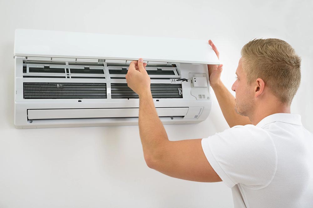 Tìm nơi Đánh bóng mặt nạ máy lạnh TPHCM