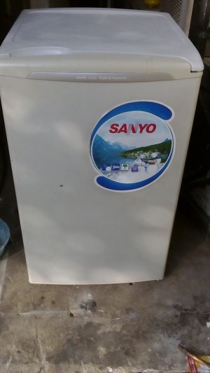 Tủ lạnh cũ sanyo 90 lít