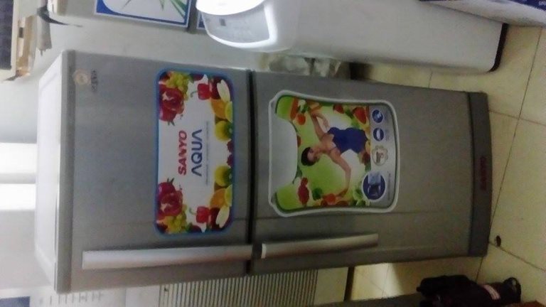 Tủ lạnh cũ Sanyo 180 lít